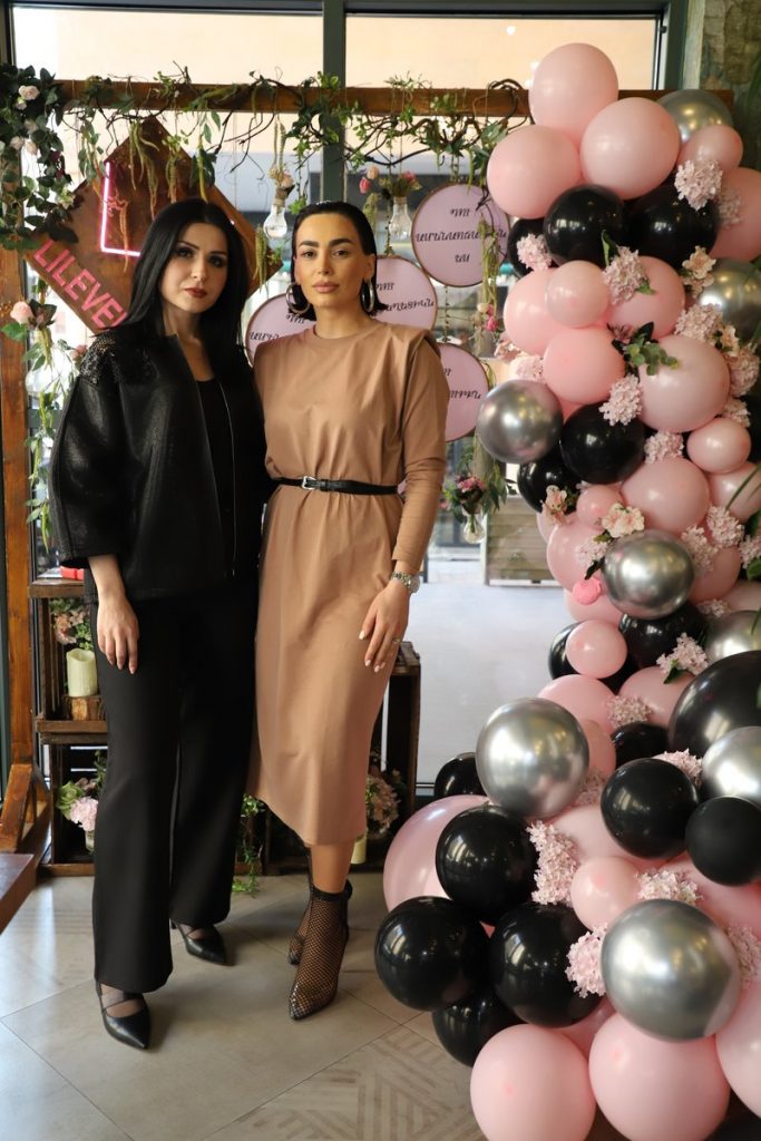 Դու ամենագեղեցիկն ես