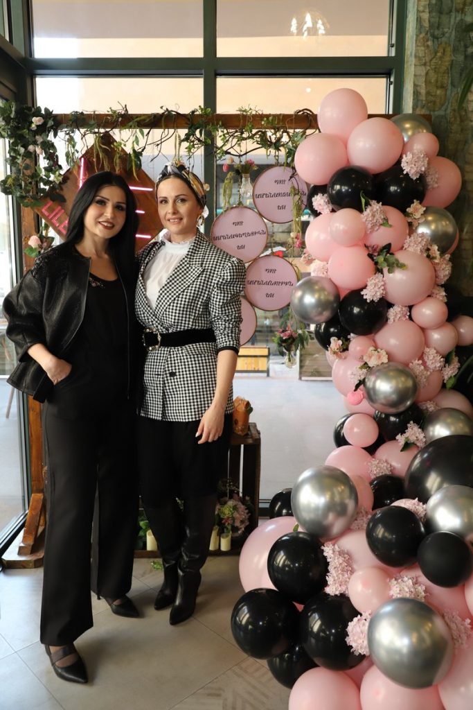 Դու ամենագեղեցիկն ես