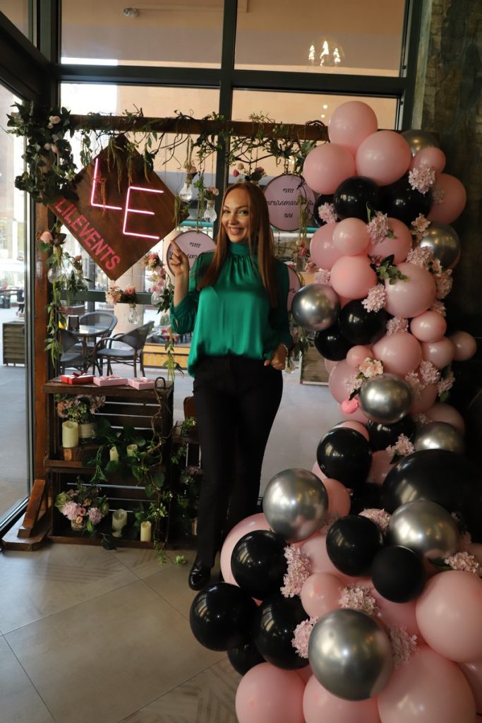 Դու ամենագեղեցիկն ես