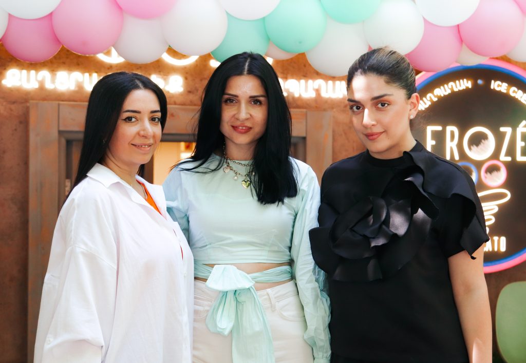 Ֆրոզե Ժելատո -ի հունիս մեկյան իվենթ