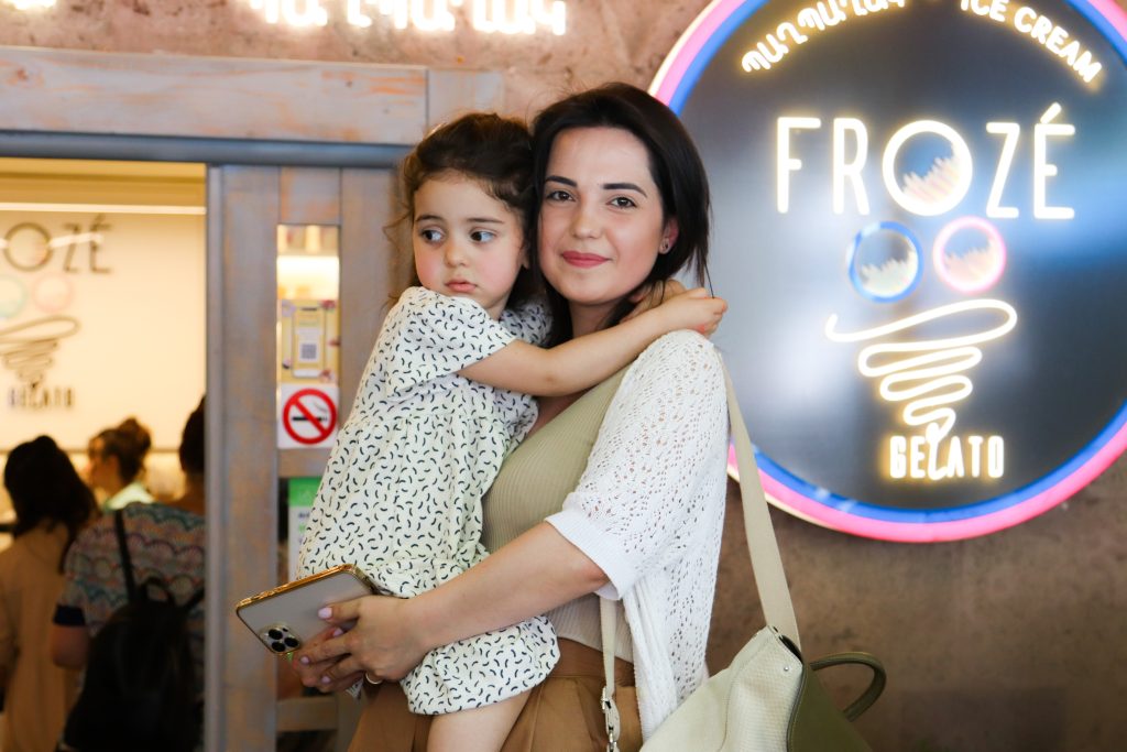 Ֆրոզե Ժելատո -ի հունիս մեկյան իվենթ