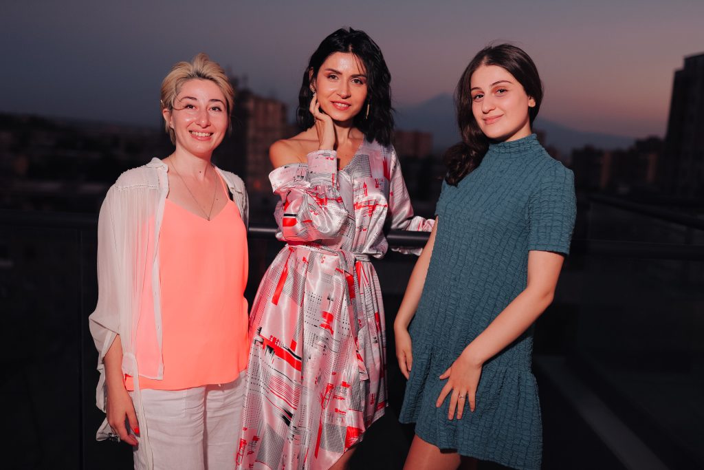 «Ավելի ներդաշնակ խնամված ու գեղեցիկ»խորագրով միջոցառումը «Yerevan Sky »սրճարանում