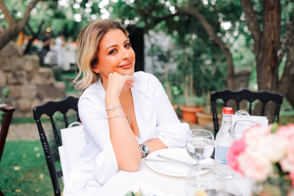 «Առողջությունը եւ խնամքը քո գեղեցկության գրավականն են»խորագրով միջոցառումը «Secret  Garden by El»ռեստորան-սրճարանում։