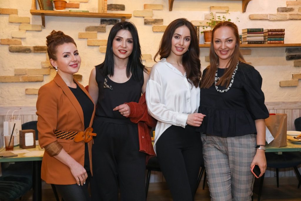 «Դու արժանի ես երջանիկ կին լինել» խորագրով սեմինար բրանչ