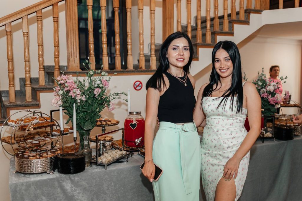 Հուլիսի 31-ին«Աինճար»արեւելյան քաղցրավենիքի խանութ -սրահի բացման արարողությունը