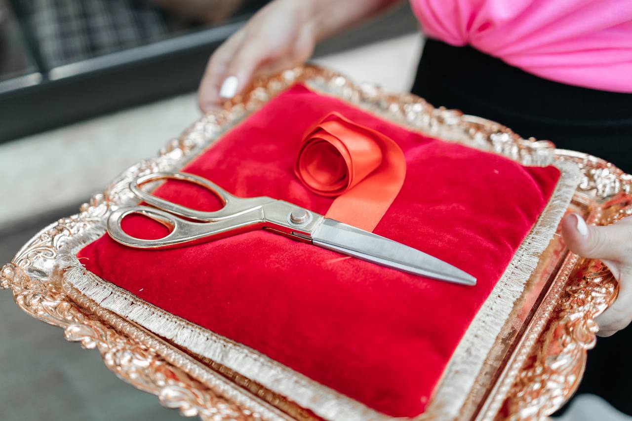 Բացման արարողություններ և շնորհանդեսներ