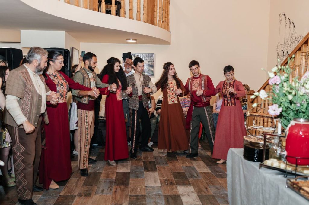 Հուլիսի 31-ին«Աինճար»արեւելյան քաղցրավենիքի խանութ -սրահի բացման արարողությունը