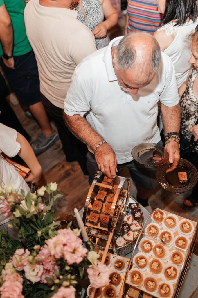 Հուլիսի 31-ին«Աինճար»արեւելյան քաղցրավենիքի խանութ -սրահի բացման արարողությունը