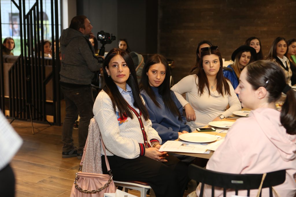 Jasmin Home-ի ”Moms and future Moms workshop”-ը  կազմակերպված մայրիկների  համար
