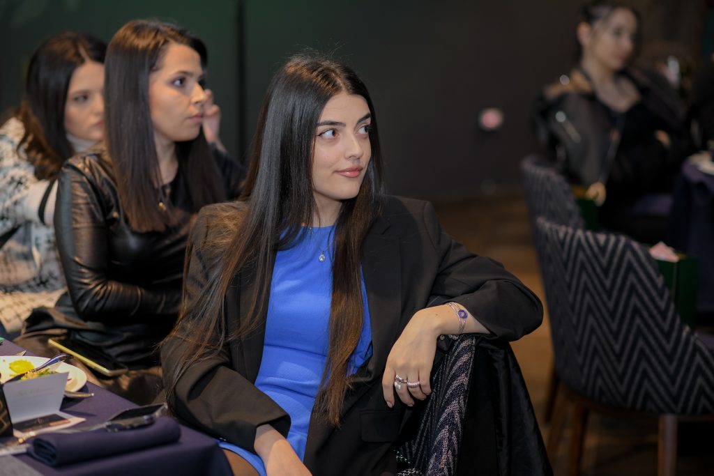 Event about your health and care  խորագրով միջոցառումը կազմակերպված Park Bridge ռեստորանում