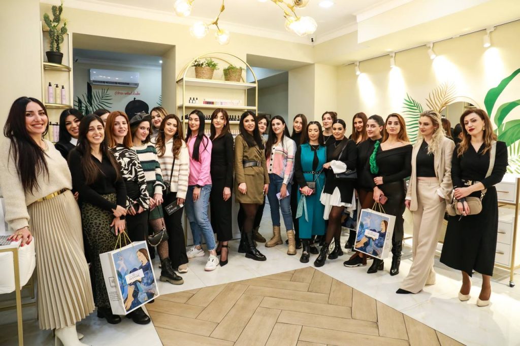 Girls Talk խորագրով  միջոցառումը Ամորետ գեղեցկության սրահում