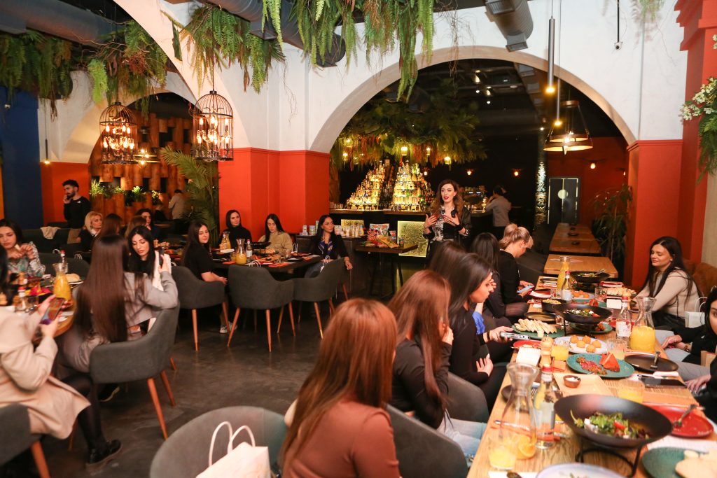 Lilevents-ի Health and Care խորագրով միջոցառումը կազմակերպված Las Culturas ռեստորանում