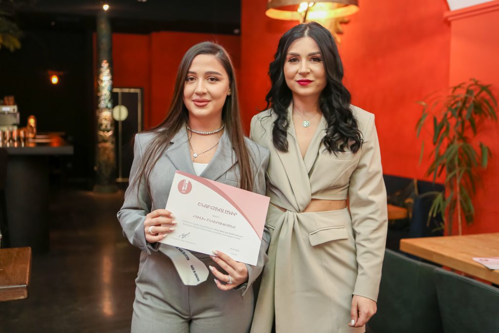 Lilevents-ի Health and Care խորագրով միջոցառումը կազմակերպված Las Culturas ռեստորանում