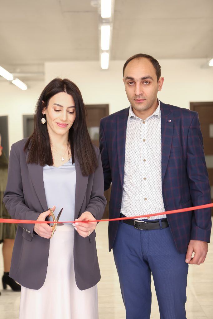 “Կլոր Փորիկ” յուրահատուկ շոու-րումի բացման արարողությունը