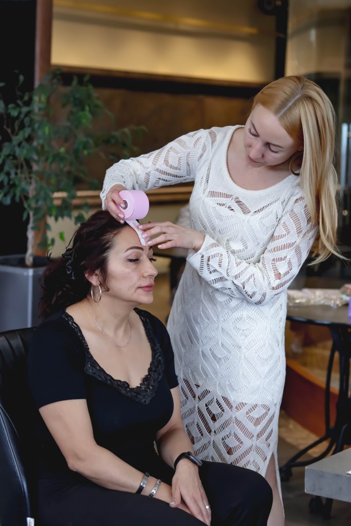 Դեմքի ֆիթնես Աննա Զուվեայի հետ միասին