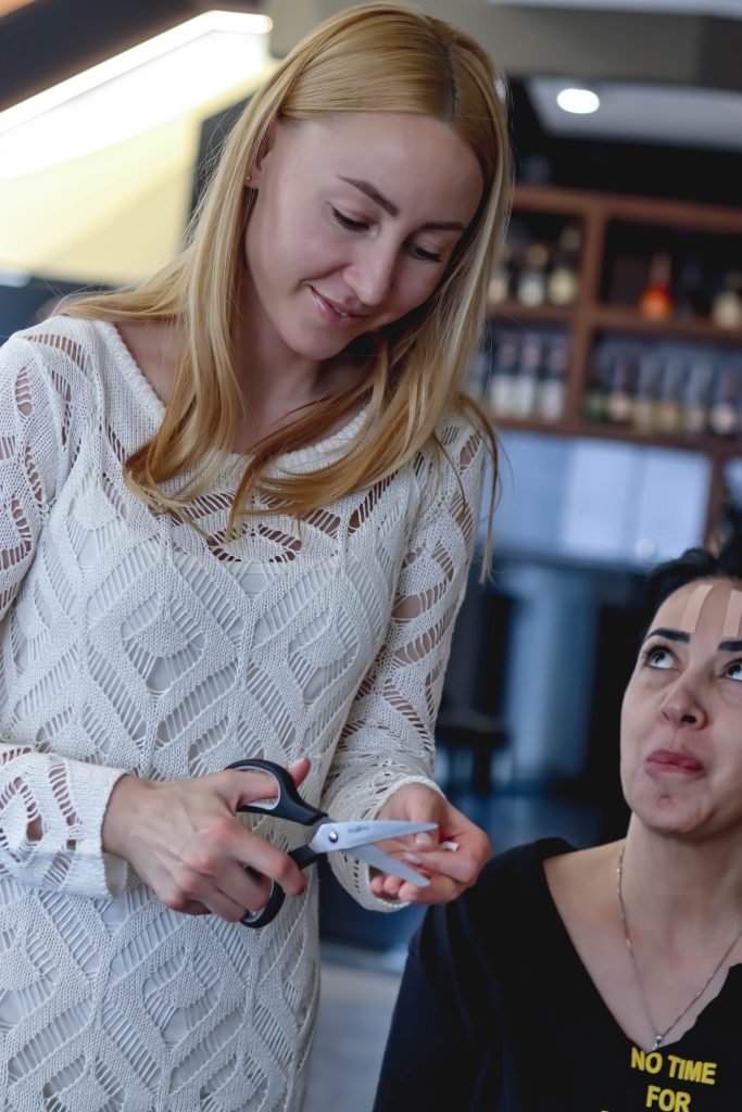 Դեմքի ֆիթնես Աննա Զուվեայի հետ միասին