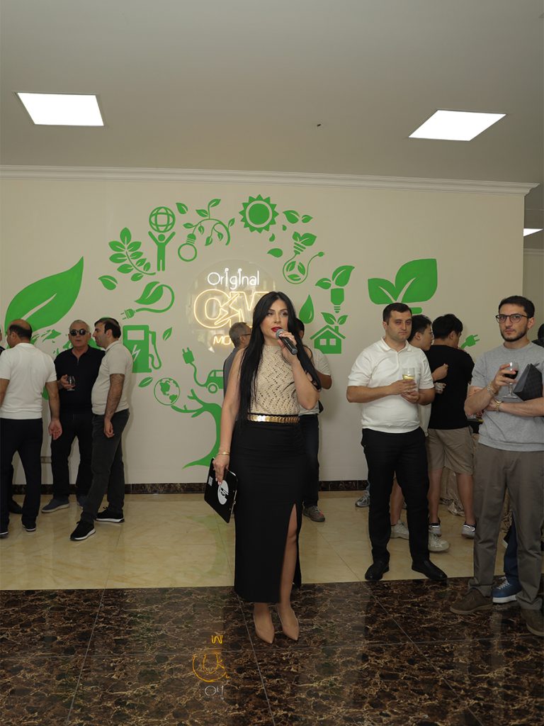 Original motors էլեկտրական մեքենաների խանութ սրահի բացման արարողությունը