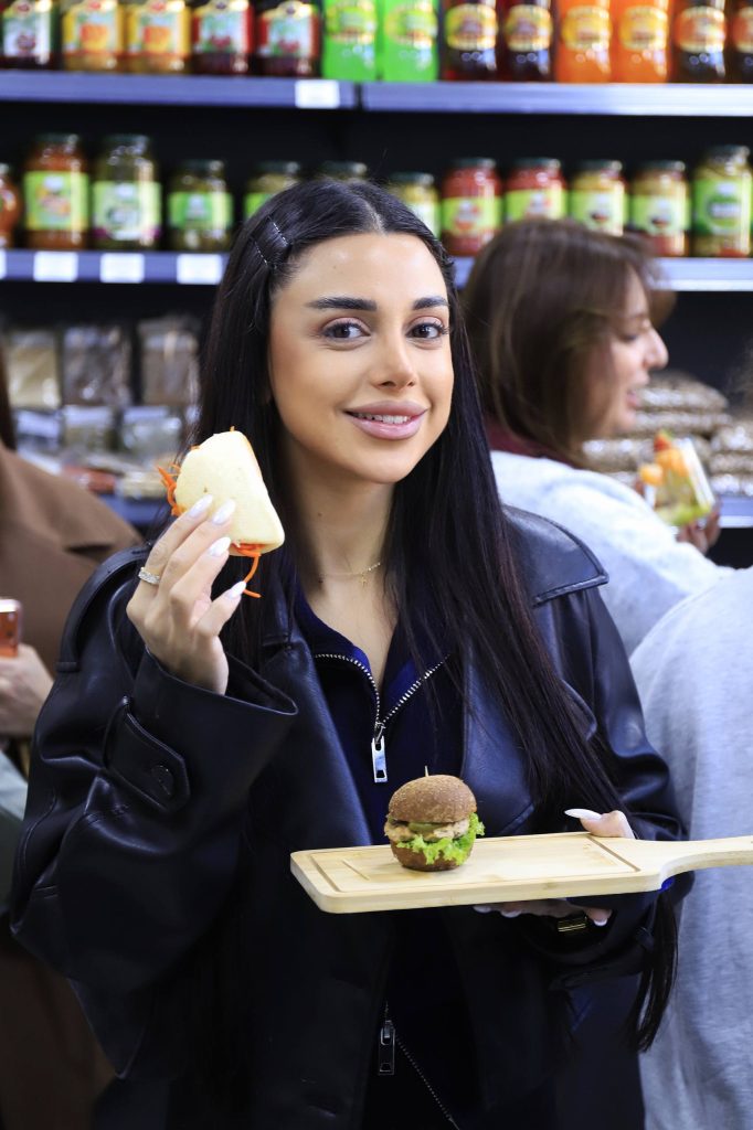 Զանգեզուր թռչնաֆաբրիկայի մասնագիտացված խանութ սրահի պաշտոնական բացման արարողությունը