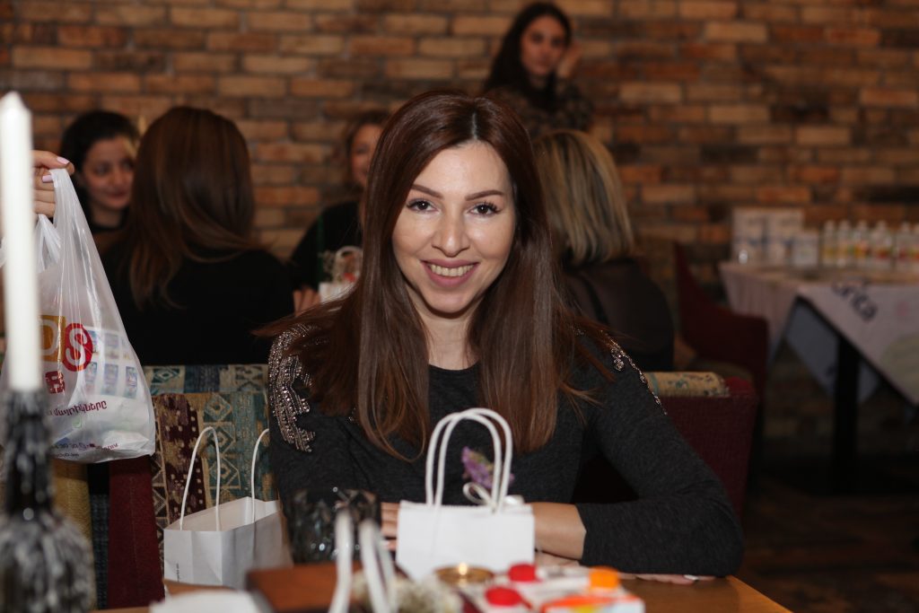 Հյուրեր