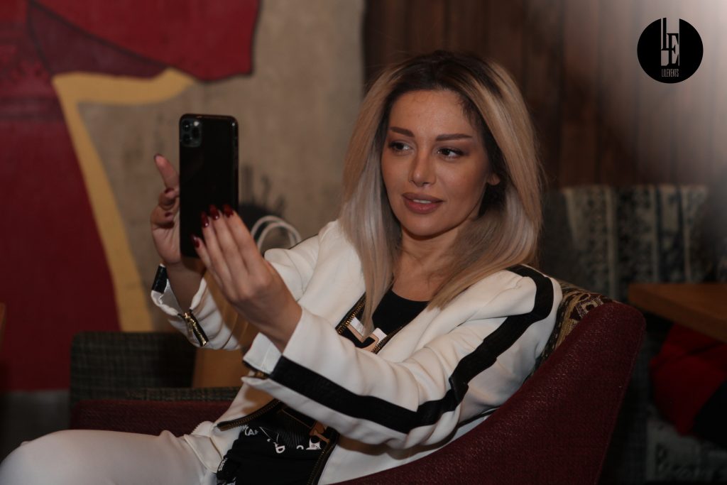 Հյուրեր