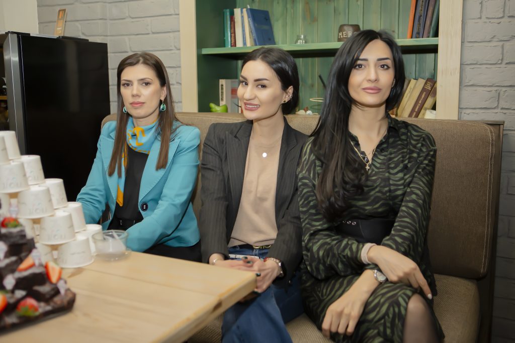 Բժիշկներ
